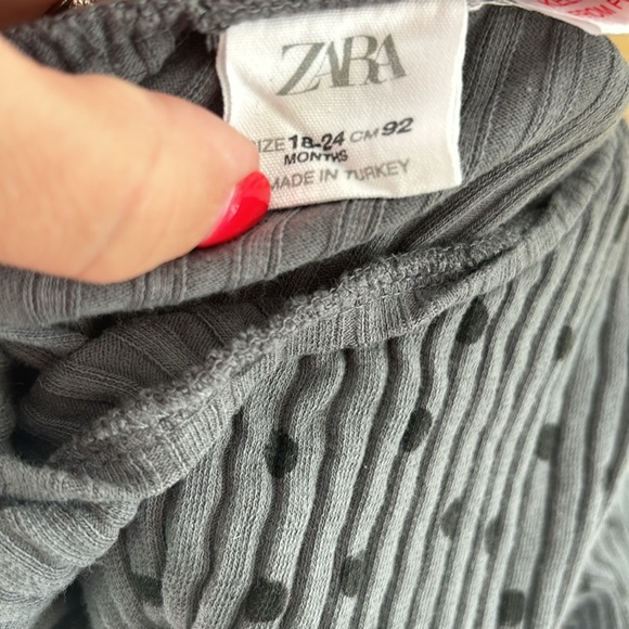 ZARA LITTLE GIRL OUTFIT - Picture 3 of 3